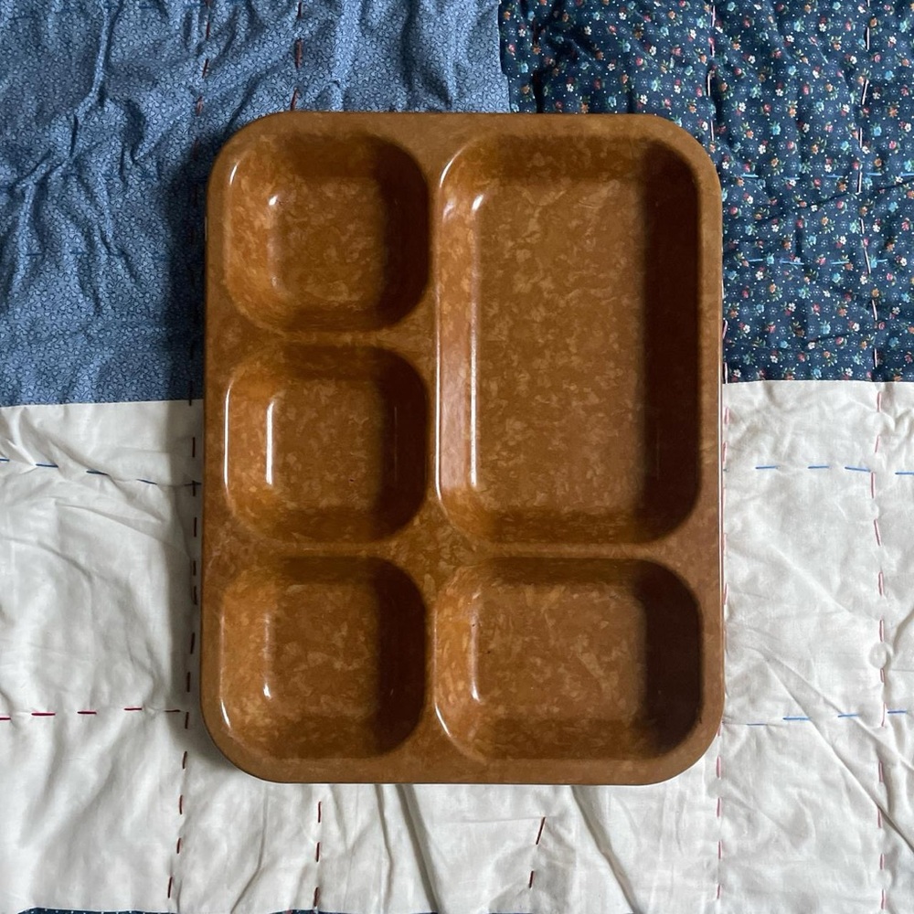 Vintage America Brown Compartment Tray
